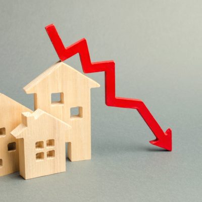 miniature-wooden-houses-and-a-red-arrow-down-2025-03-18-19-38-16-utc (1) miniature-wooden-houses-and-a-red-arrow-down-2025-03-18-19-38-16-utc (1)